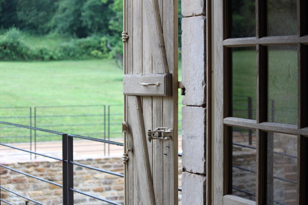 Chateau De Balleure Etrigny Exterior foto